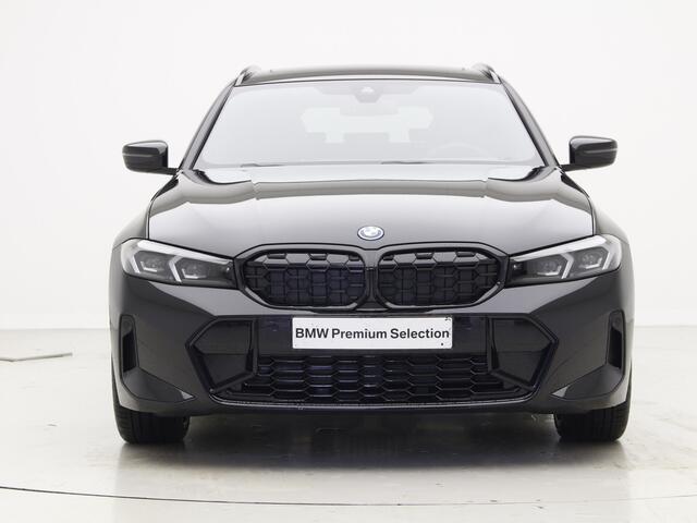 BMW 3-SERIE Touring 330e M-Sport Pro | Panorama | 20" Styling 795M | Hifi | Camera | Stoelverwarming |