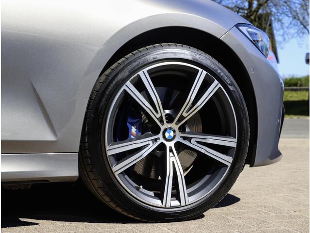 BMW 3-SERIE Touring 330i High Executive M Sport Plus Pack Co-Pilot ACC Laser Pano Trekh Leder
