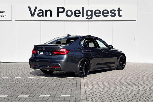BMW 3-SERIE Sedan 320i | M Sport | High Executive | Panoramadak | Selections 1000