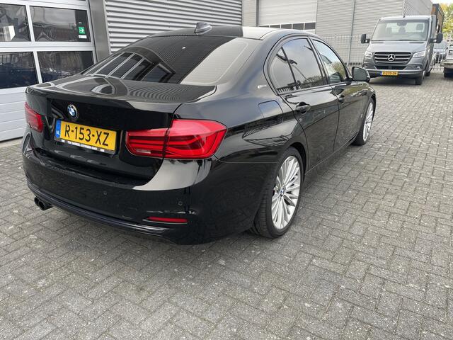 BMW 3-SERIE 330e High Executive