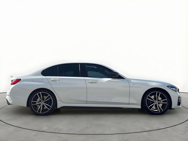 BMW 3-SERIE 320i M-Performance Pano Head-UP Camera