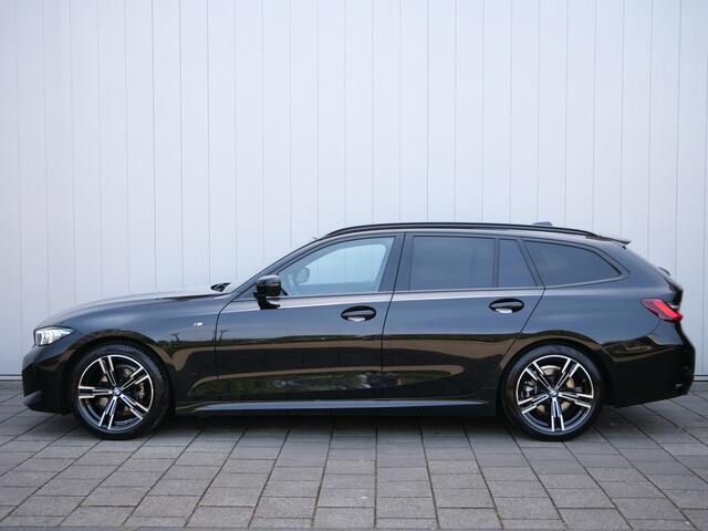BMW 3-SERIE Touring 157pk M-Sport Automaat 318i Trekhaak / 18 Inch / Sporstoelen