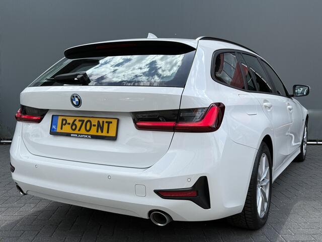 BMW 3-SERIE Touring BWJ 2022 320e 204 PK Business Edition Plus NIEUW BINNEN!!