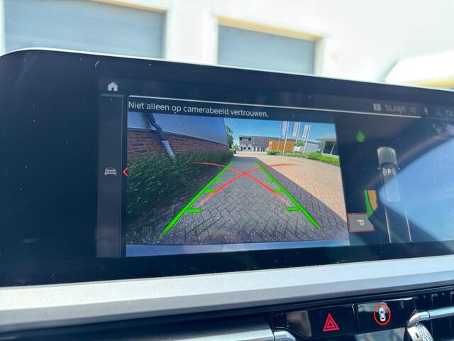 BMW 3-SERIE Touring 330e High Executive ? Leder ? ACC ? Camera