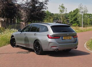 bmw-3-serie-touring-318i--virtual-