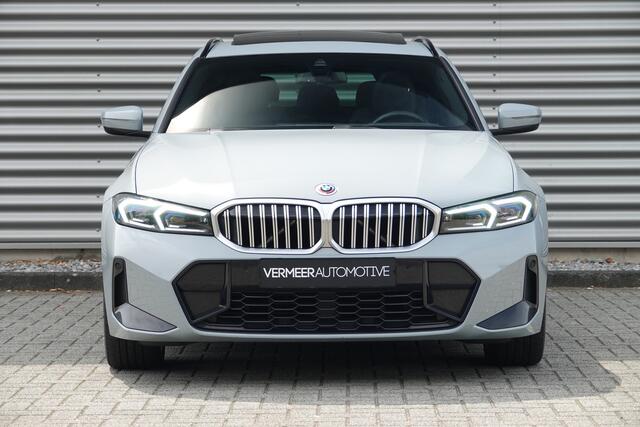 BMW 3-SERIE Touring 330e xDrive M-Sport | Panoramadak | HUD | Facelift | Camera |