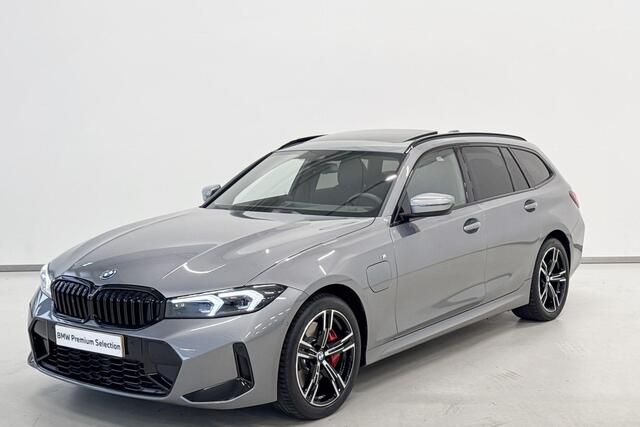 BMW 3-SERIE Touring 330e