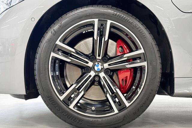 BMW 3-SERIE Touring 330e