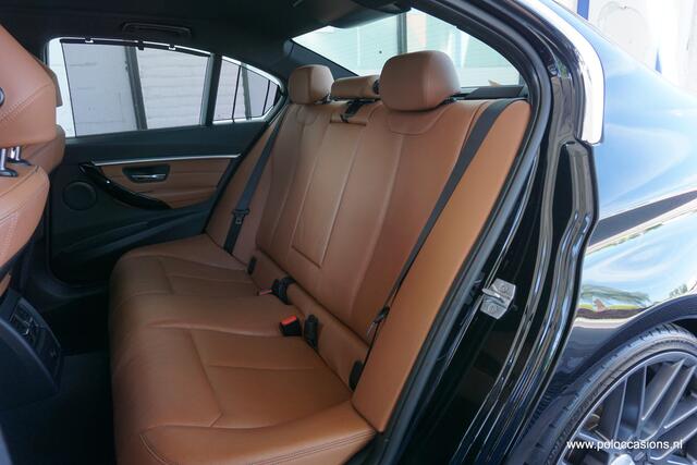 BMW 3-SERIE 320i High Exec Uniek! | AIRRIDE | Automaat | Sportinter | Lowrider