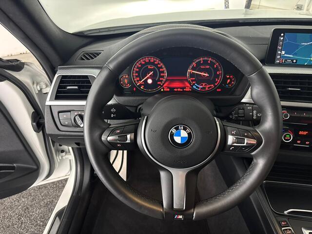 BMW 3-SERIE Touring 318i M Sport Edition | CARPLAY | CLIMA | CRUISE |