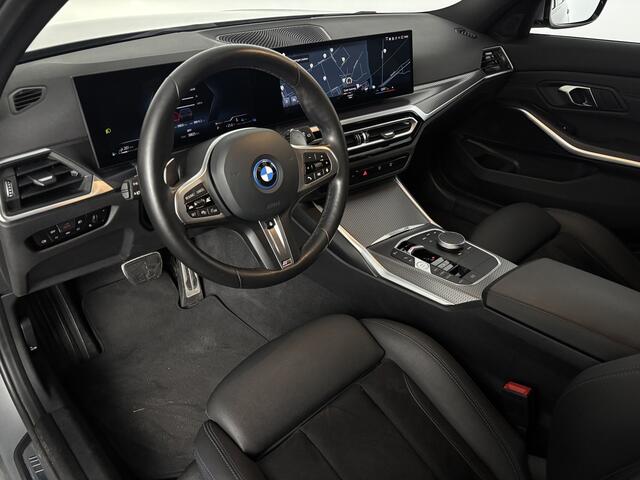 BMW 3-SERIE Touring 330e | M-Sport | 292pk