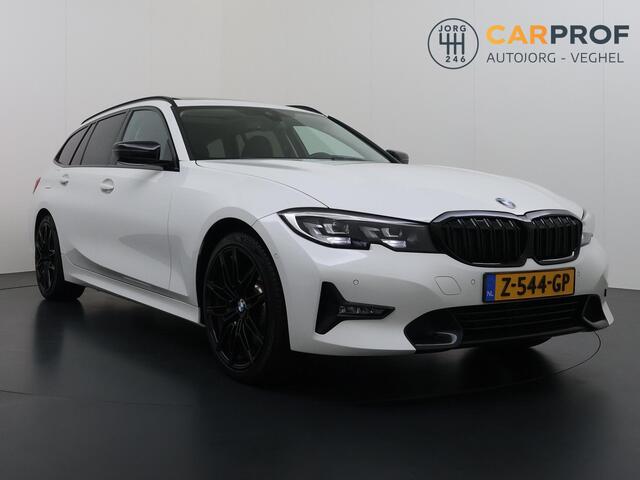 BMW 3-SERIE Touring 330e High Executive Pano | Trekhaak | HUD | Lederen interieur |