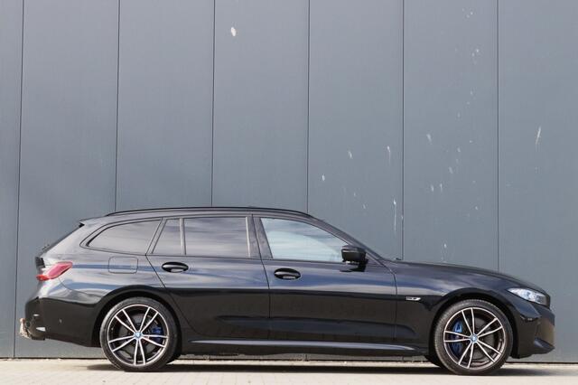 BMW 3-SERIE Touring 330e xDrive Facelift 19 inch Pano Trekhaak Harman-Kardon