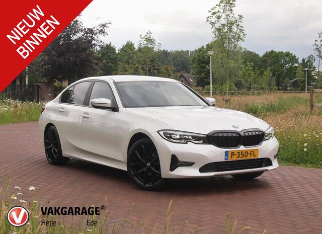 BMW 3-SERIE 320i Business Edition Plus | Camera | Apple Carplay | Leer | Cruise Control | Dealeronderhouden |