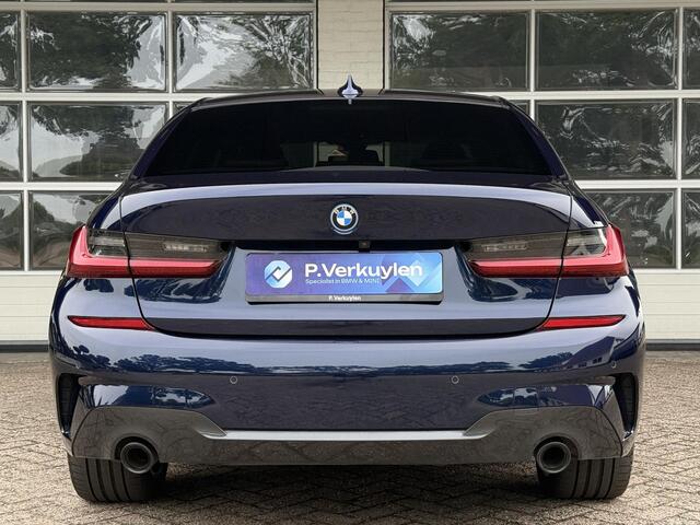 BMW 3-SERIE 320e M SPORT | LASER | CAMERA | 18 INCH | LEDER | APPLE CARPLAY |