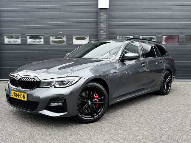 BMW 3-SERIE Touring 330e High Executive M-Sport Shadowline 293PK | Laser | H&K Audio | Camera | NL Auto | ¤31.900,- Incl. BTW