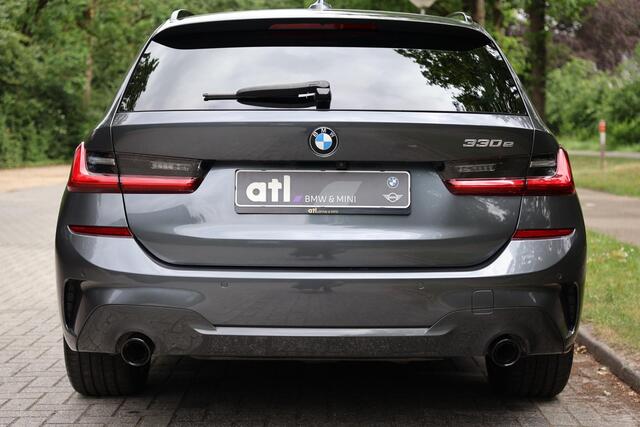 BMW 3-SERIE Touring 330e M-Sprotpakket, HUD, Pano, Elektrische trekhaak, Memorystoelen, Laserlicht, Harman Kardon, Adaptief Cruise Ctonrok, DAB Grootlichtassistent, Shadowline, Innovatiepakket, etc.