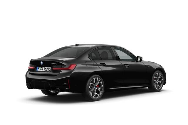 BMW 3-SERIE Sedan 330e M Sport Edition | M Sportpakket Pro | Innovation Pack | Comfort Pack