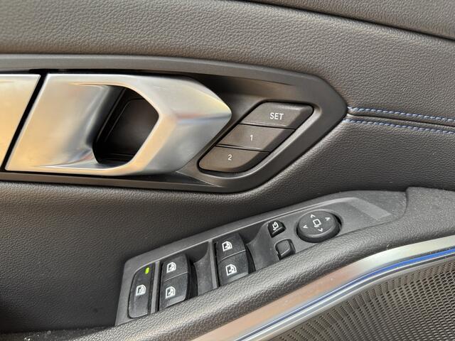 BMW 3-SERIE Touring 330e High Executive M-Sport Full Options I PANO I LED I Sportstoelen I Adapt Cruise I Head-Up I 18"LM