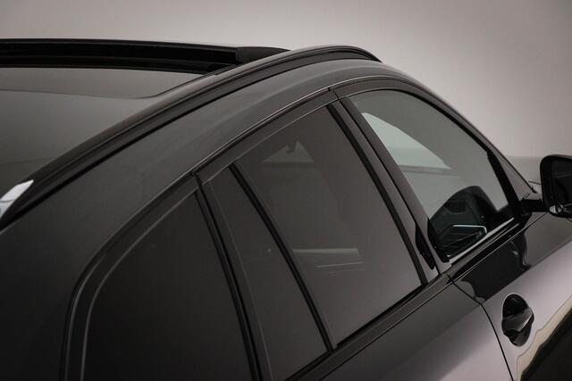 BMW 3-SERIE Touring 330i M-Sport High Executive | PANORAMADAK | HEAD UP | TREKHAAK | 18"