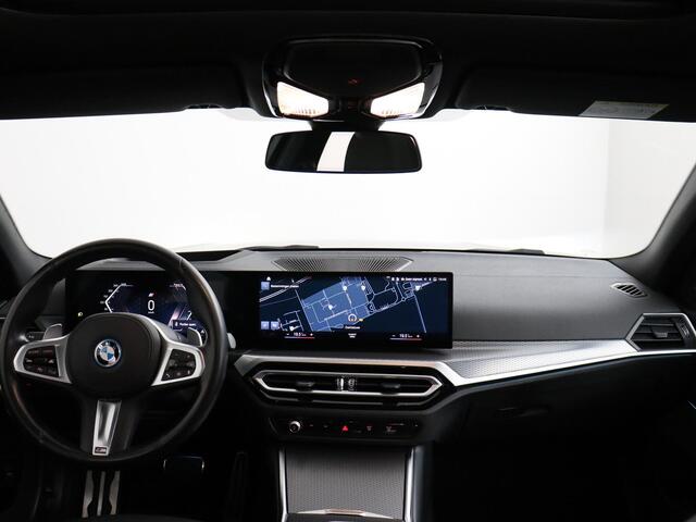 BMW 3-SERIE 330 e M-Sport X-Drive | VOL! | Harman Kardon | ACC | Panoramadak | Camera!