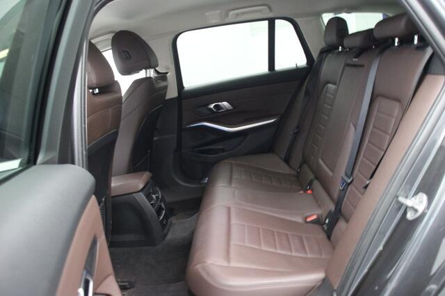 BMW 3-SERIE Touring 320e Business Edition Plus - Digitaal Cockpit, Carplay, Leer, Stoelverw.