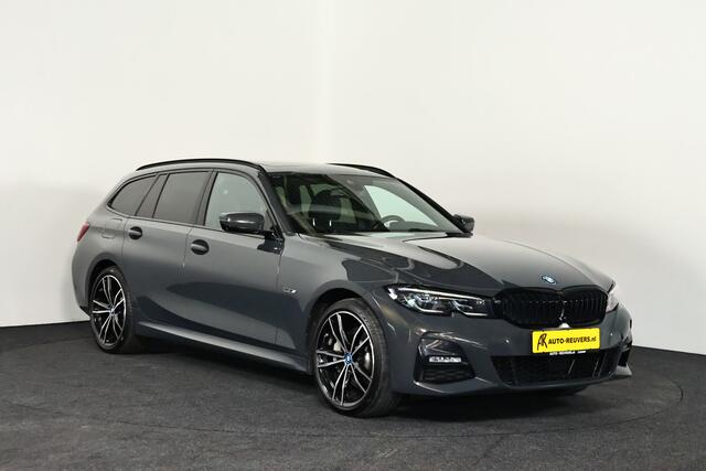 BMW 3-SERIE Touring 330e xDrive M-Sport / Panorama / ACC / Cam / Carbon / CarPlay