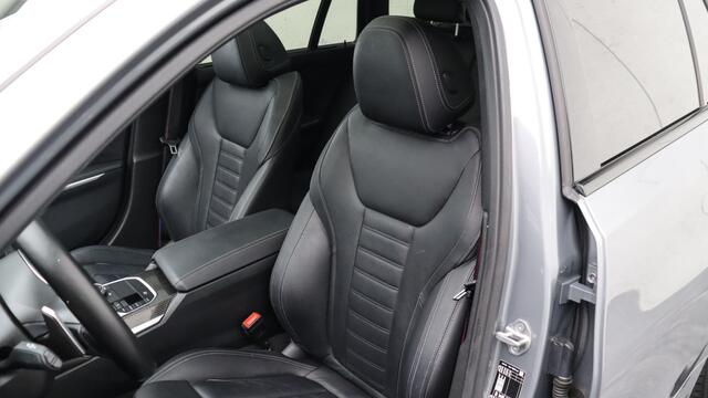 BMW 3-SERIE Touring 330i M-Sport Pro | Harman/Kardon | Panoramadak | Standkachel | Head-Up | Trekhaak | Carbon