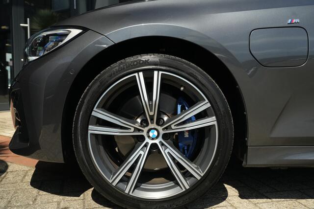 BMW 3-SERIE 330e M Sport High Executive 292pk Navigatie/Camera/HarmanKardon