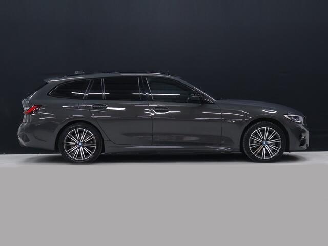 BMW 3-SERIE Touring 330e xDrive M Sport [SCHUIFKANTELDAK, CAMERA, APPLE CARPLAY, TREKHAAK, ANDROID, STOELVERWARMING, PDC V+A, CRUISE, CLIMATE 3-ZONE, LASERLICHT, HIFI AUDIO, COMFORT ACCESS, DIGITAL DASH, ELEKTRISCHE ACHTERKLEP, NIE