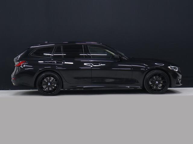 BMW 3-SERIE Touring 320e Business Edition Plus [SCHUIFKANTELDAK, APPLE CARPLAY, ANDROID, STOELVERWARMING, PDC V+A, CRUISE, CLIMATE 3-ZONE, LASERLICHT, COMFORT ACCESS, VOL LEDER, DIGITAL DASH, LED KOPLAMPEN, ELEKTRISCHE ACHTERKLEP, NIEUWST