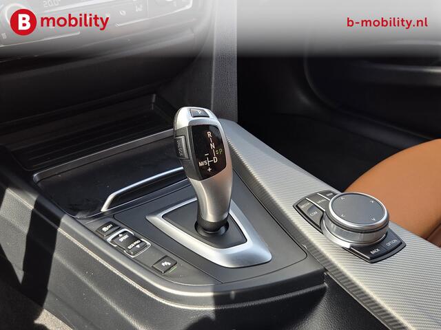 BMW 3-SERIE Touring 318i High Executive M-Sport Head-Up Apple CarPlay | Achteruitrijcamera | Leer | Stoelverwarming | NL Auto