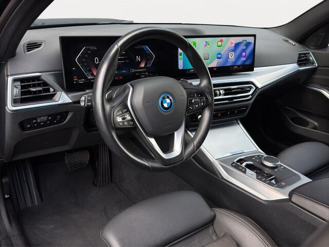 BMW 3-SERIE Touring 320e 204PK Sport-Line *FACELIFT* Camera Keyless