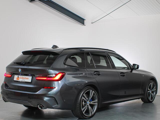 BMW 3-SERIE Touring 330e xDrive M-sport Panoramadak, Laser, Volleder, Memory, H&K, Individual