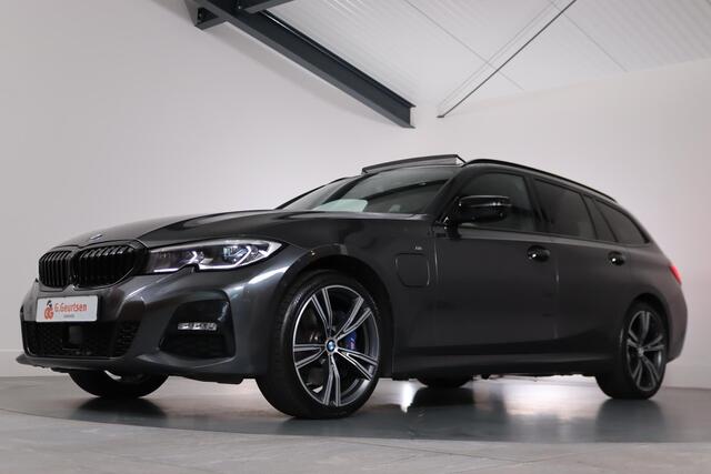 BMW 3-SERIE Touring 330e xDrive M-sport Panoramadak, Laser, Volleder, Memory, H&K, Individual