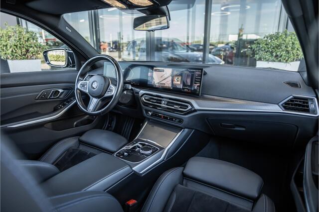 BMW 3-SERIE Touring 330i - M Sport | Panorama | Elek. Trekhaak | ACC