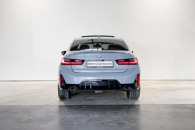BMW 3-SERIE Sedan 330e Innovation Pack M Sportpakket Pro