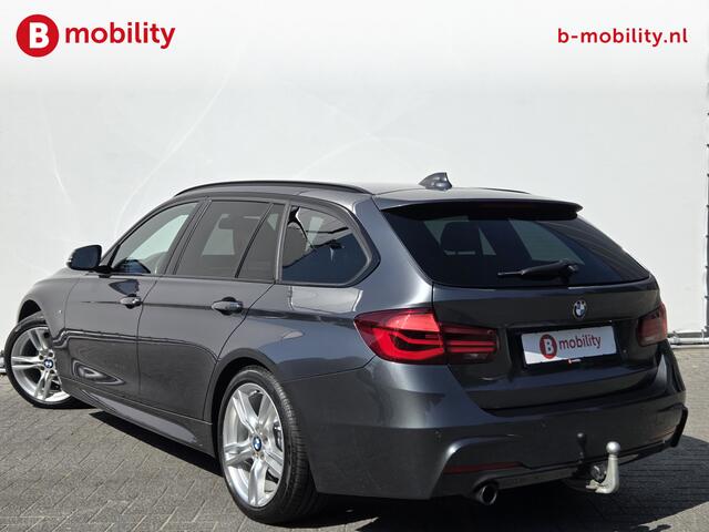 BMW 3-SERIE Touring 318i High Executive M-Sport Trekhaak Apple CarPlay | Hifi | Leer | Sportstoelen | Stoelverwarming | DAB