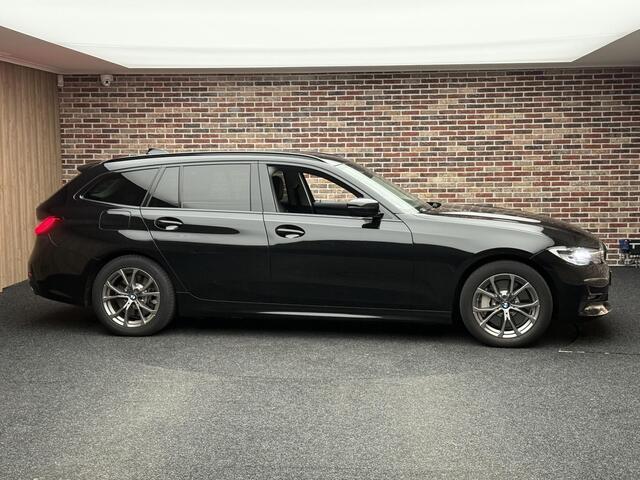 BMW 3-SERIE Touring 330e Business Edition Plus
