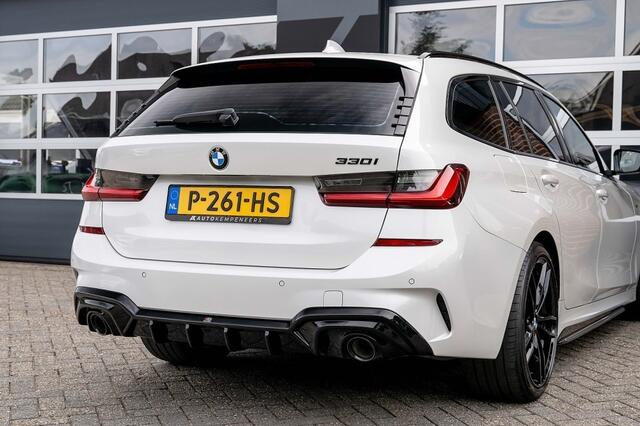 BMW 3-SERIE 330 330i Touring M Sport | ACC | Maxton | 19' Inch | Stoelverwarming | M Sportremmen |