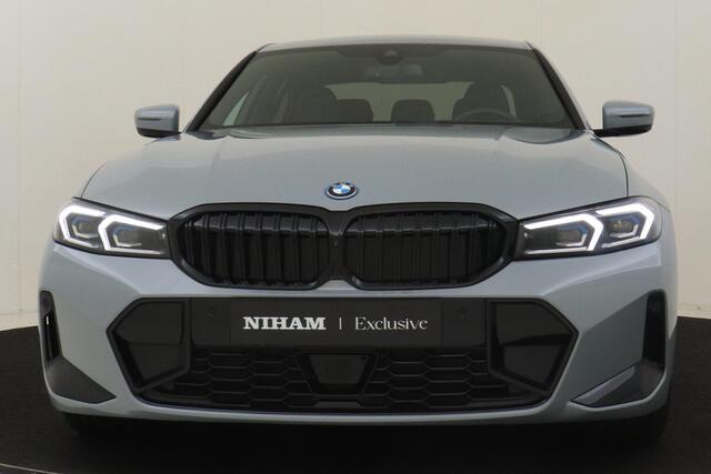 BMW 3-SERIE 330e M SPORT EDITION -INNOVATION|COMFORT|ADAP.LED|DRIVING-ASSISTANT|LEDER|MEMORY|ADAP.CRUISE|PRIVACY.GLAS|18"