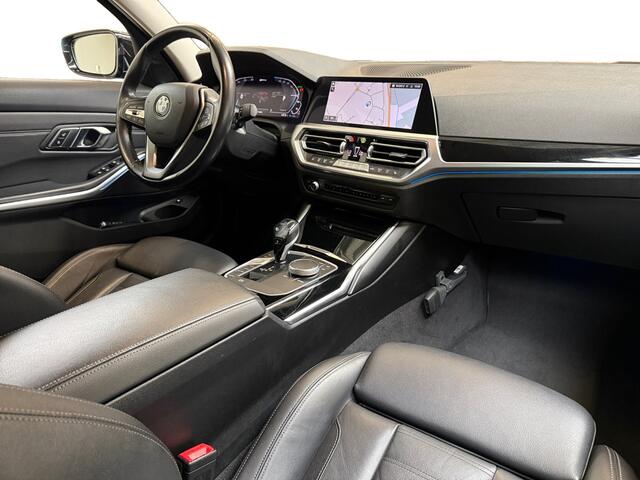 BMW 3-SERIE 330e High Executive I Leder I Stoelverwarming I Cruise Control I LED