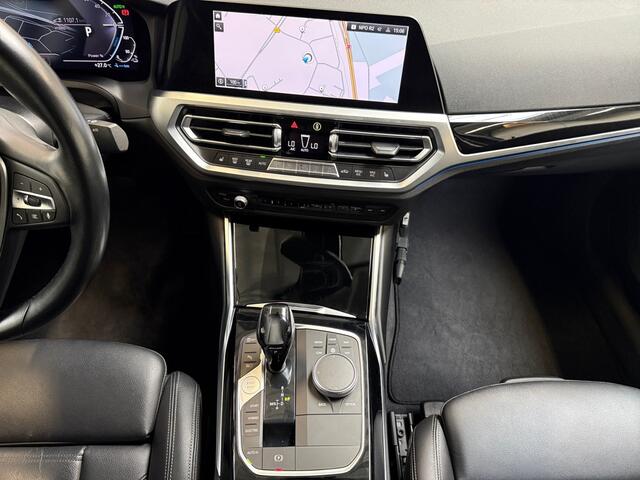BMW 3-SERIE 330e High Executive I Leder I Stoelverwarming I Cruise Control I LED