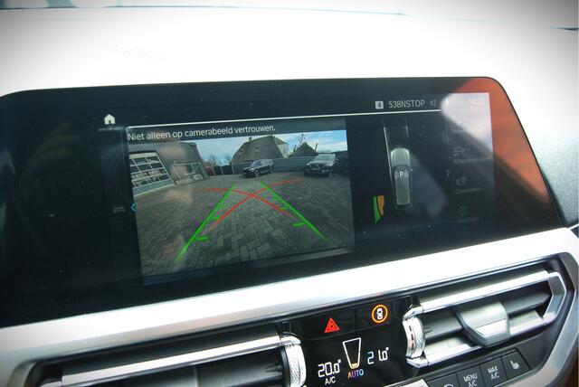 BMW 3-SERIE Touring 330e xDrive 292PK High Ex. M-Sport Schaalstoelen/Laser-led/Harman-Kardon/Memory/Soh97% Aut8