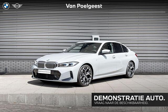 BMW 3-SERIE Sedan 320i