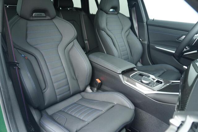 BMW 3-SERIE Touring 330e | M Sportpakket Pro | Panoramadak | Harman Kardon | Driving Assistant Professional | M Sportstoelen