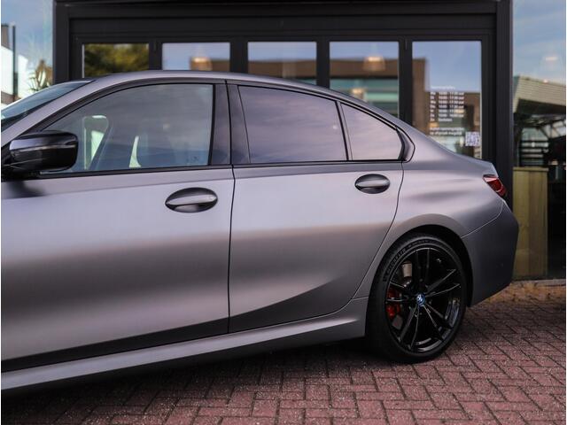 BMW 3-SERIE 330e | Frozen | M-Sport Pro | Pano | H/K | Memory
