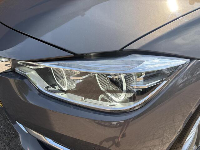 BMW 3-SERIE Touring 330i Luxury High Executive "Individual / Pano / Trekhaak"
