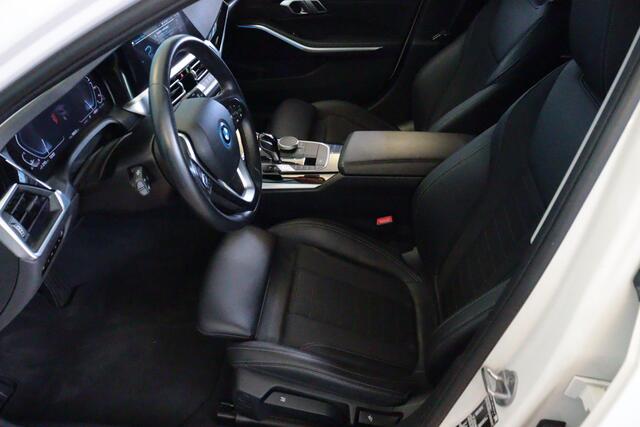 BMW 3-SERIE Touring 320e | NAVI / APPCONNECT | CLIMA | PDC V+A | CRUISE | LMV |