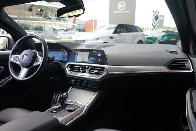 BMW 3-SERIE 318i Executive Edition | Head-up display |